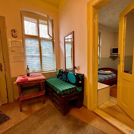 Vracar Affordable - Vracar Povoljni Stanovi *