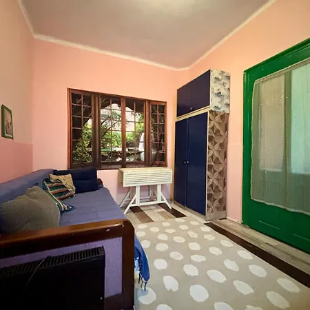 Vracar Affordable - Vracar Povoljni Stanovi Lägenhet *